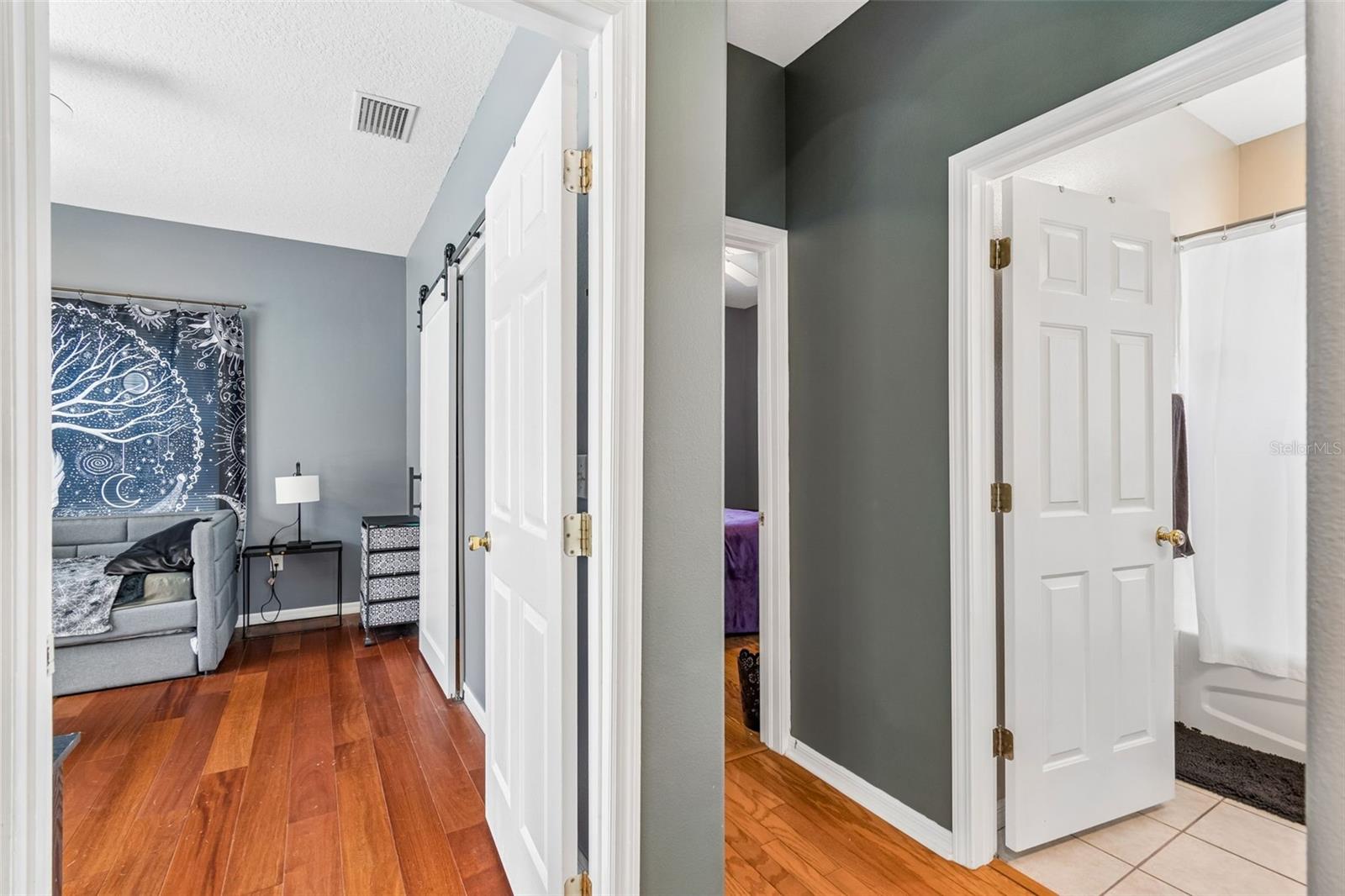 1616 REGAL MIST LOOP — photo 56