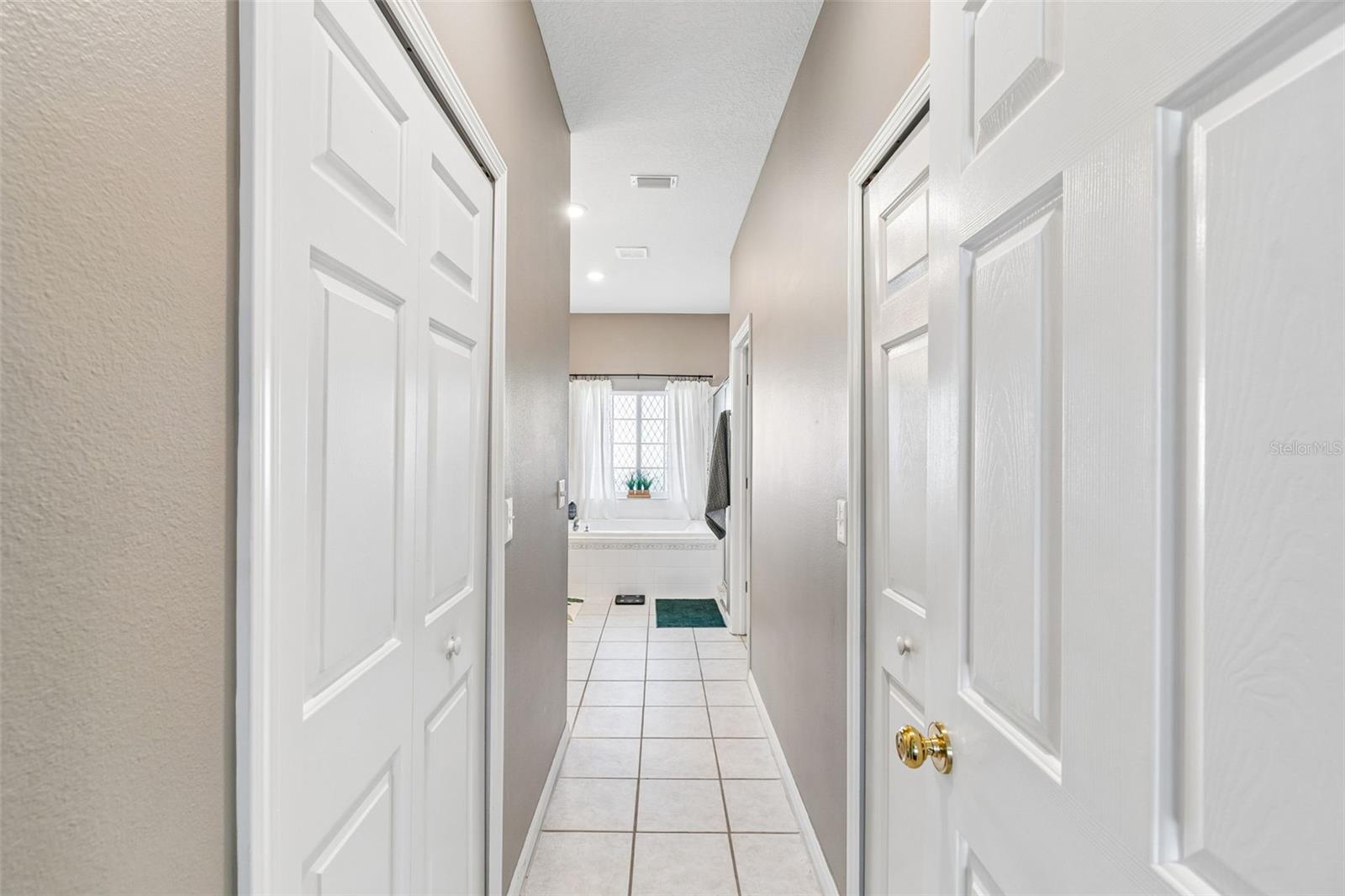 1616 REGAL MIST LOOP — photo 40