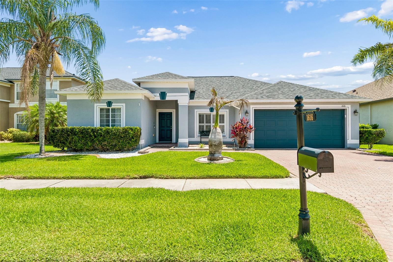 1616 REGAL MIST LOOP — photo 6