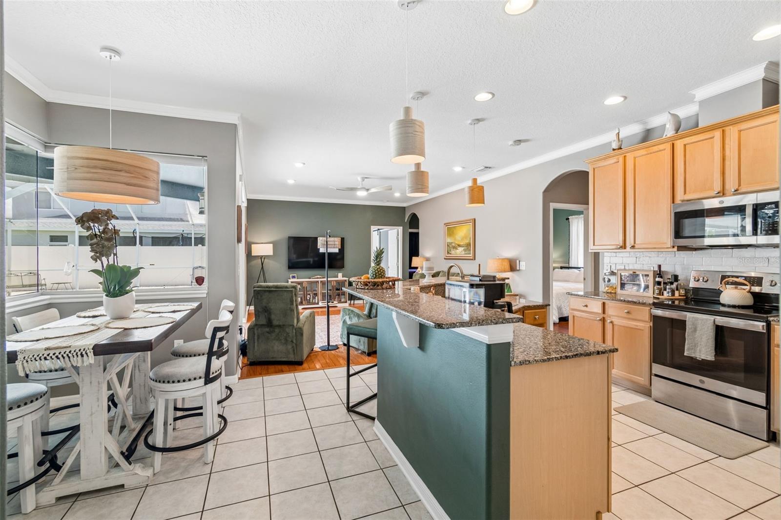1616 REGAL MIST LOOP — photo 18