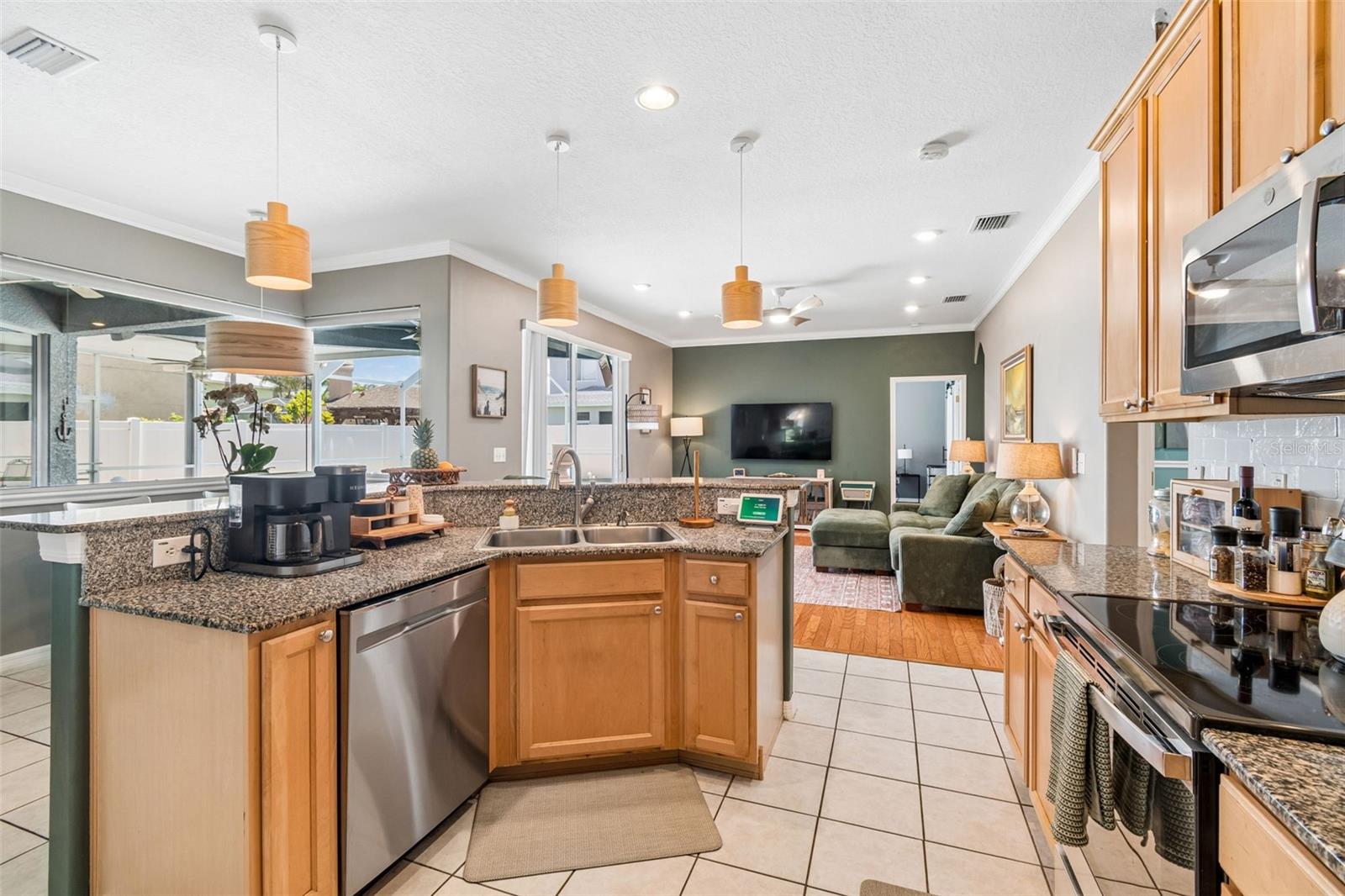 1616 REGAL MIST LOOP — photo 27