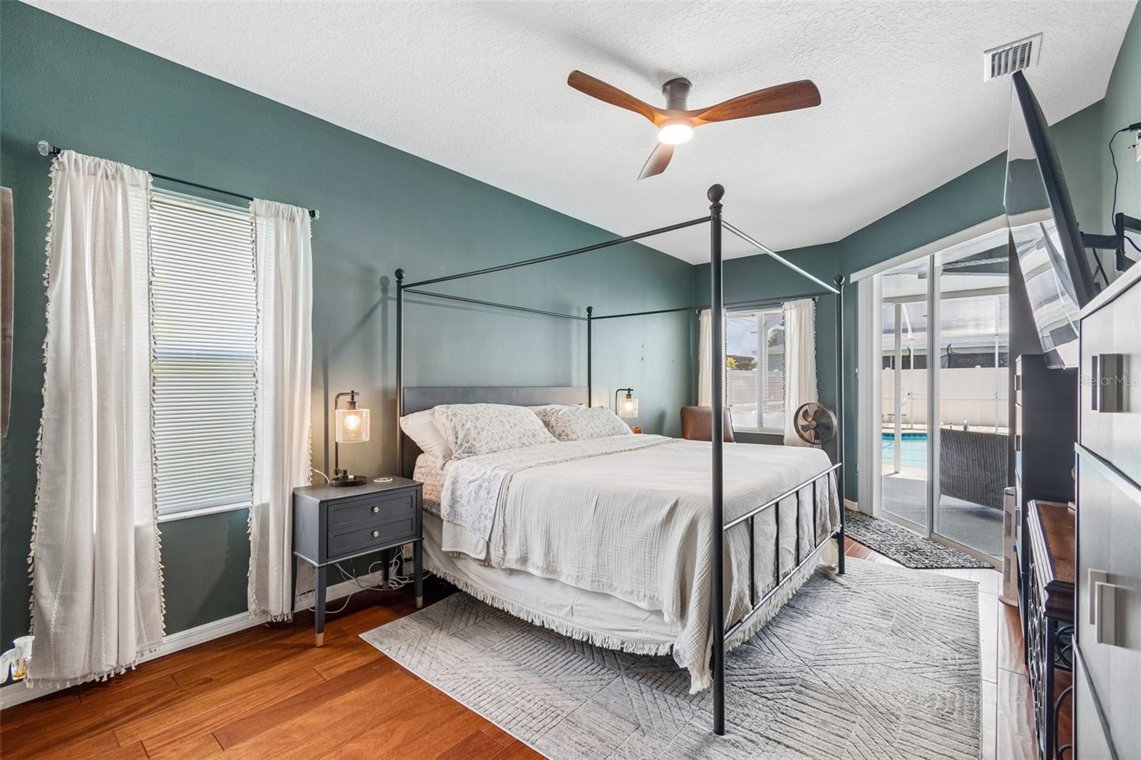 1616 REGAL MIST LOOP — photo 36