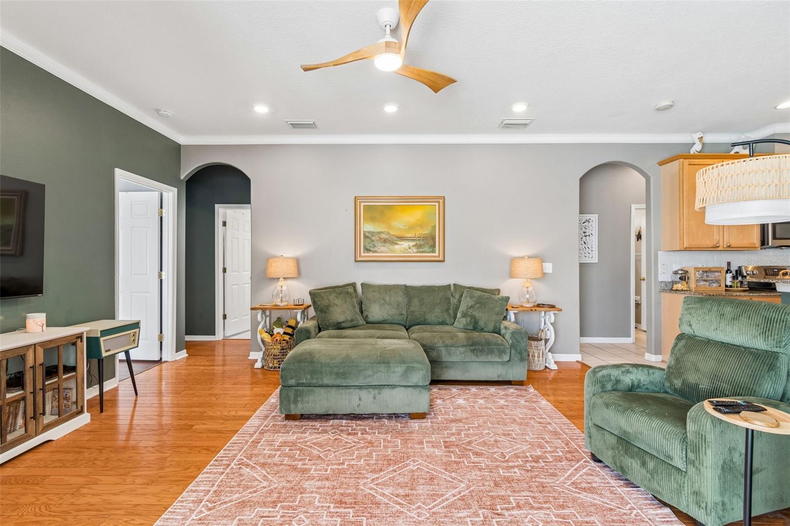 1616 REGAL MIST LOOP — photo 34