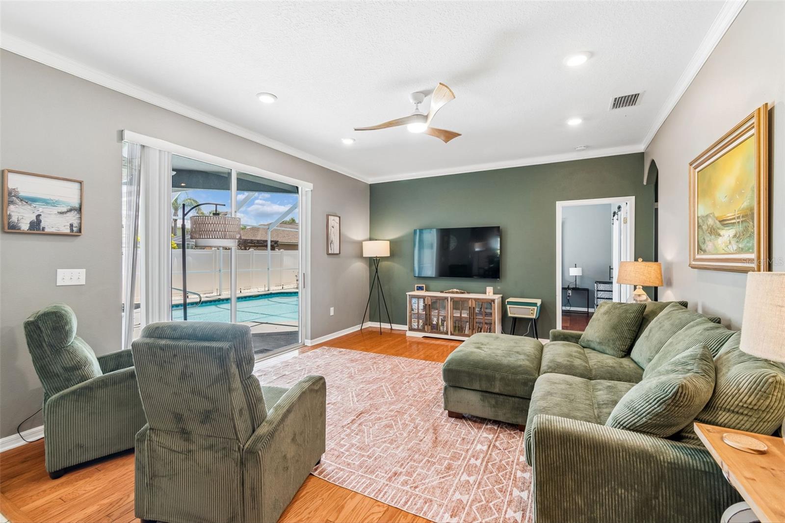 1616 REGAL MIST LOOP — photo 31