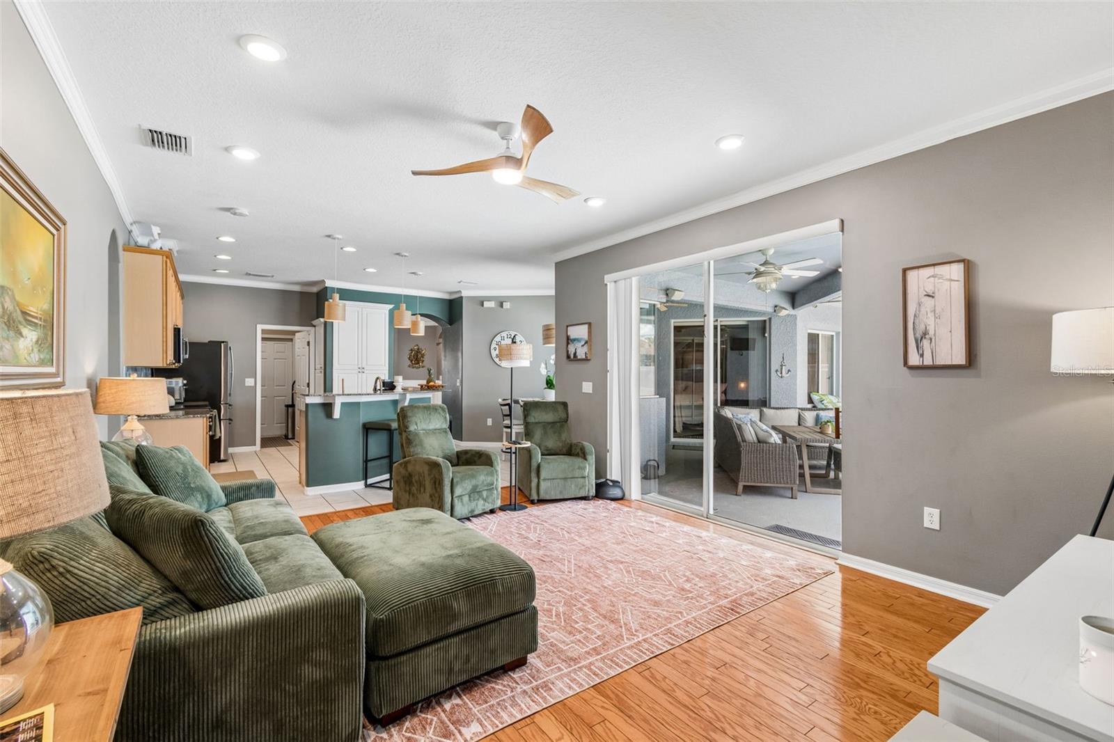 1616 REGAL MIST LOOP — photo 35