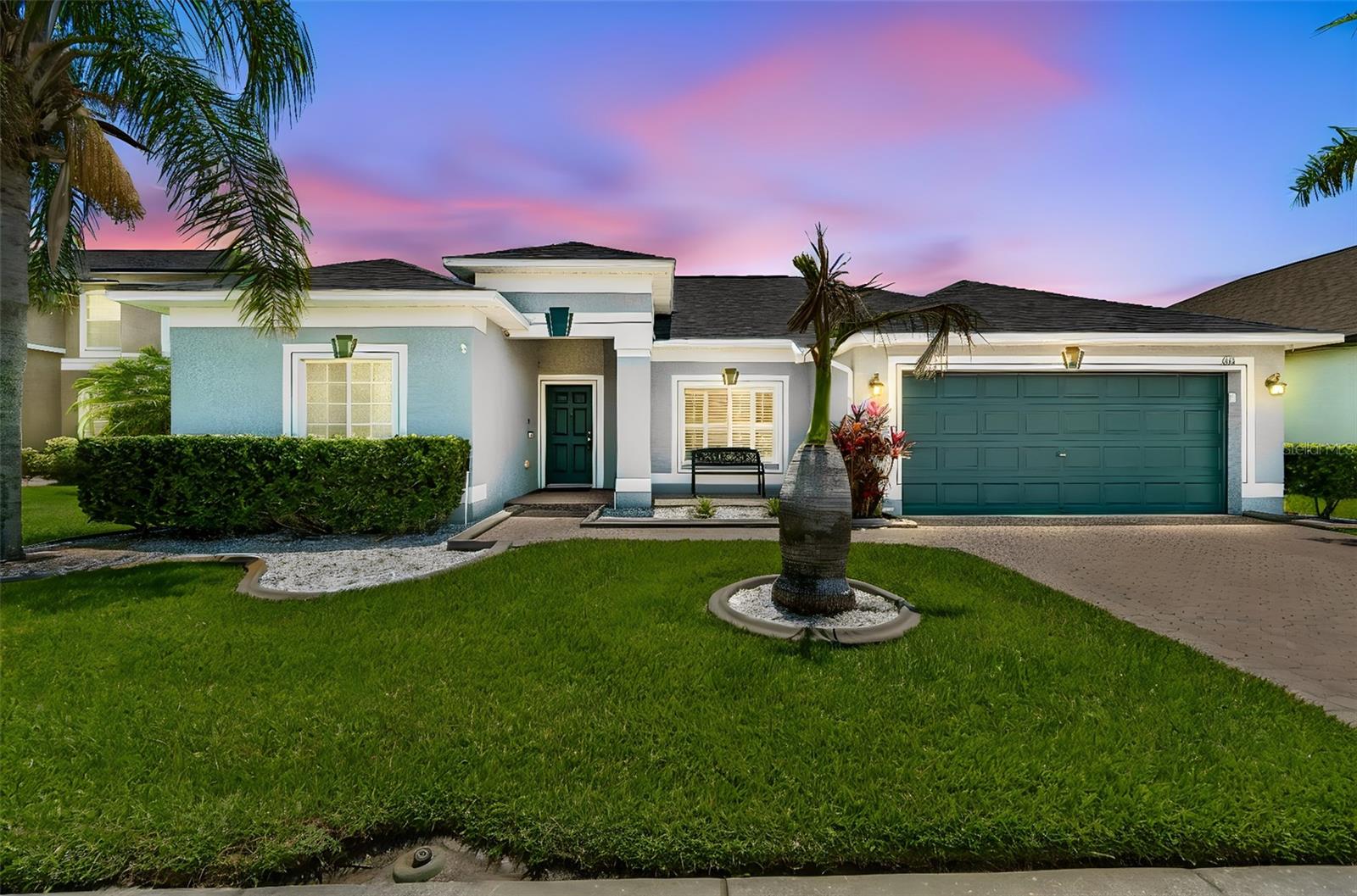 1616 REGAL MIST LOOP — photo 98