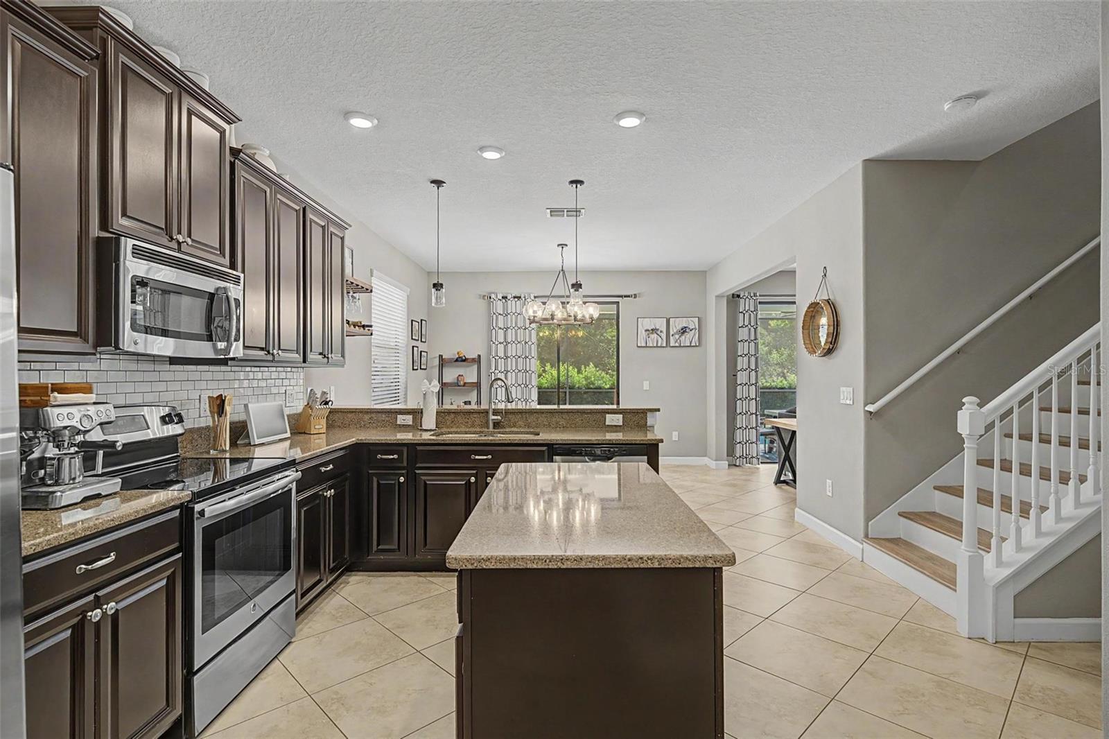 3842 WELLINGBOROUGH CT — photo 29
