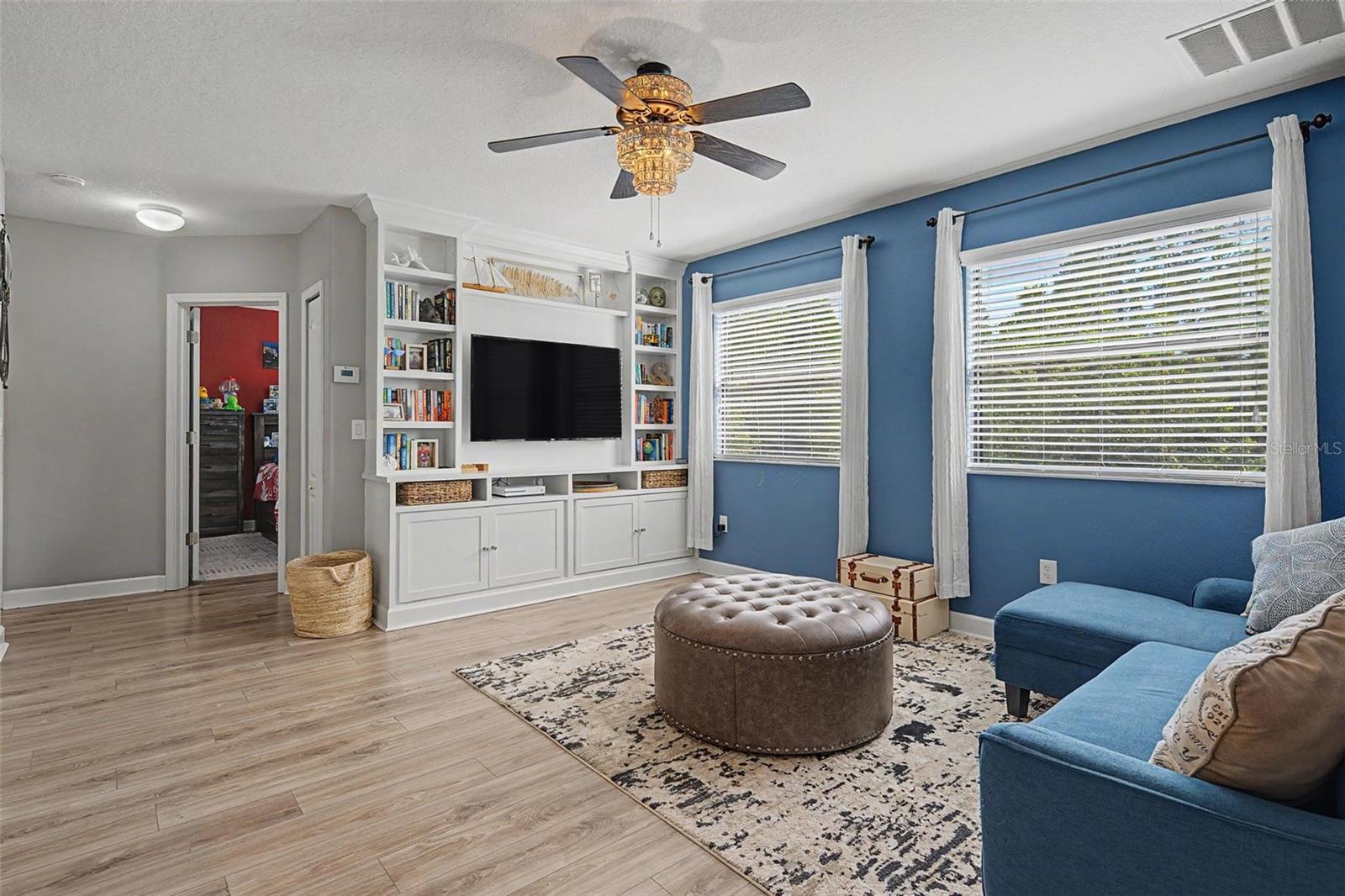 3842 WELLINGBOROUGH CT — photo 31