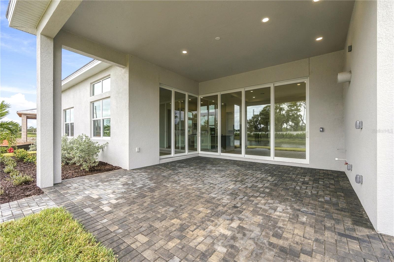 17805 PALMISTE DR — photo 26