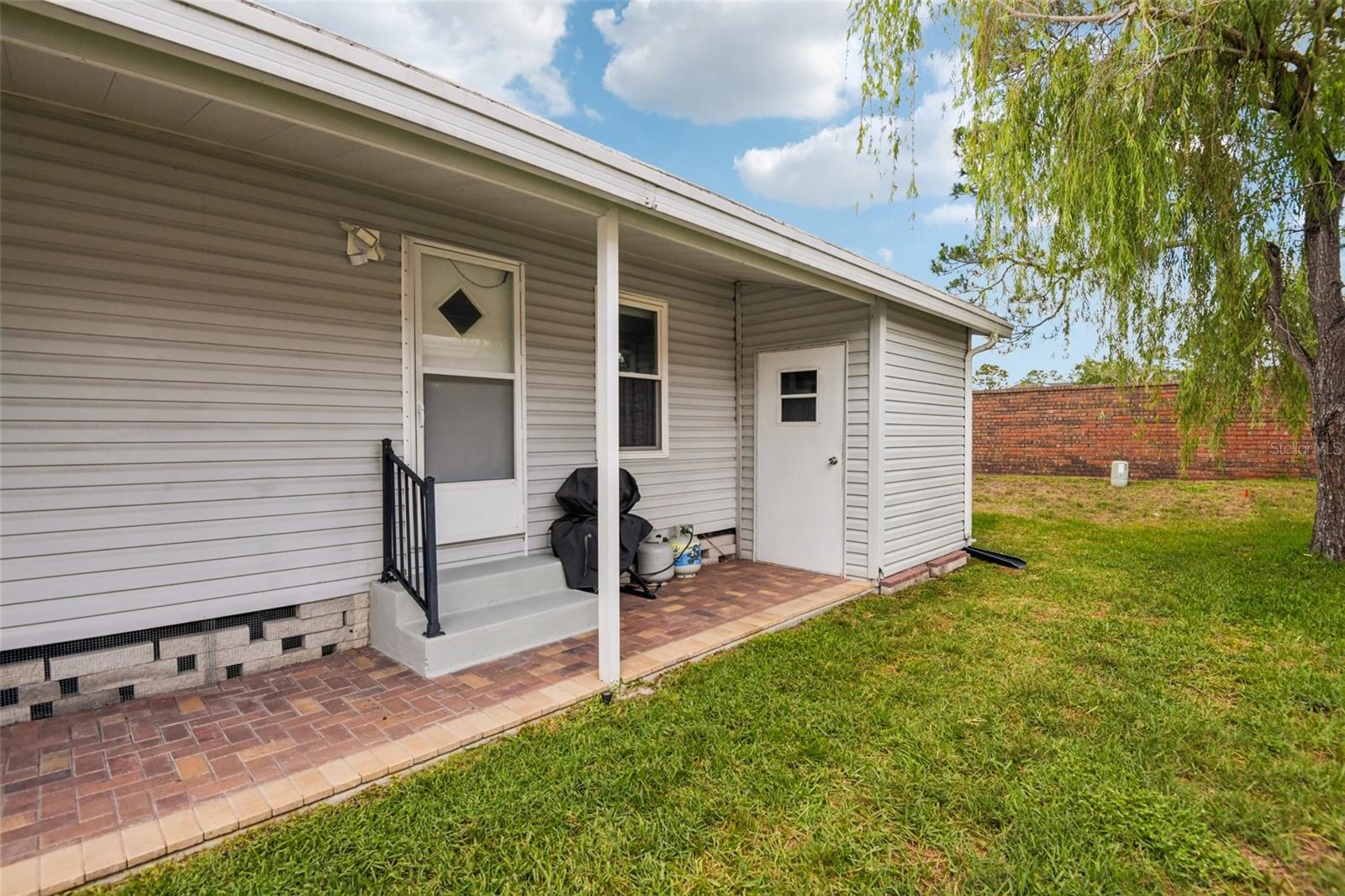 276 PELICAN DR N — photo 29