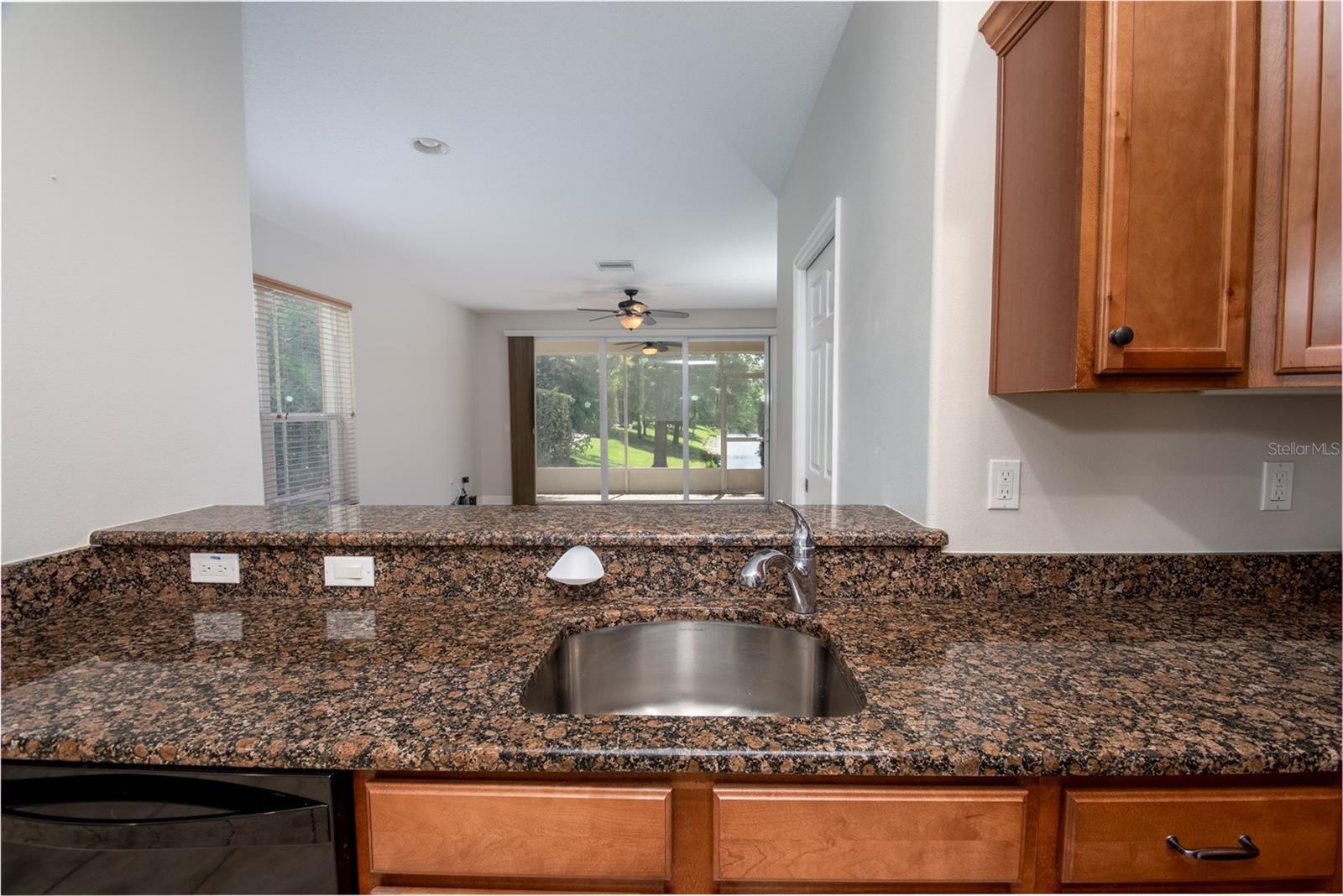 403 HARBOR RIDGE DR — photo 18