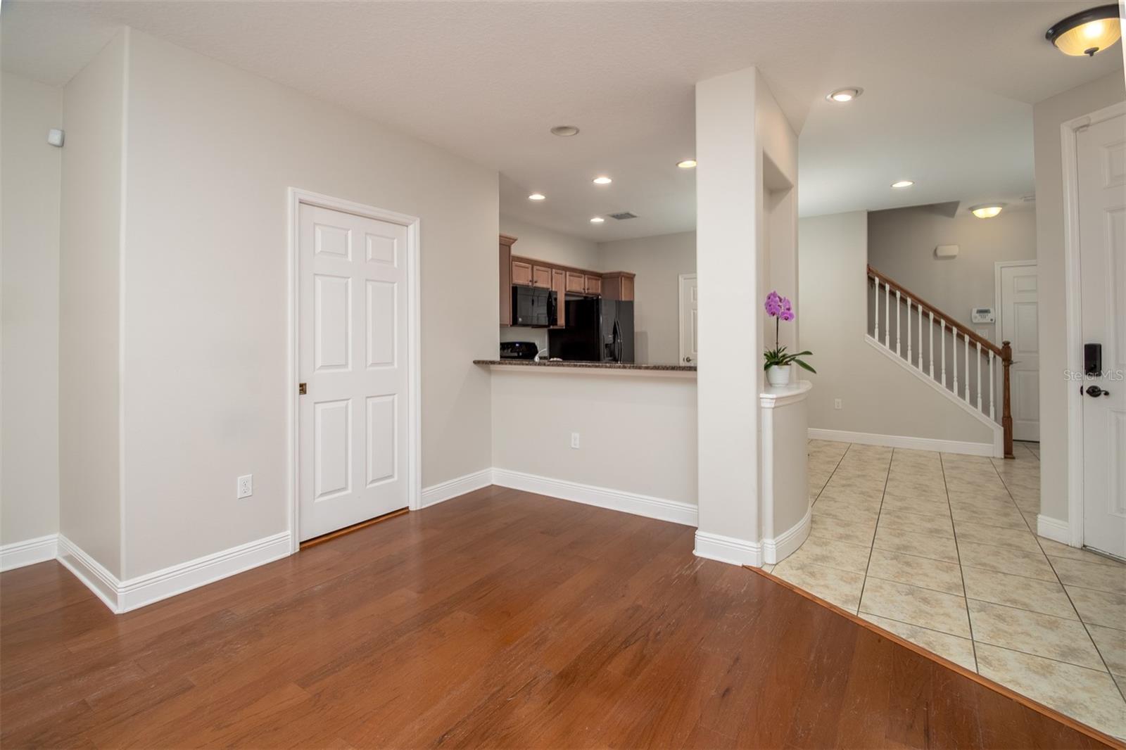 403 HARBOR RIDGE DR — photo 24
