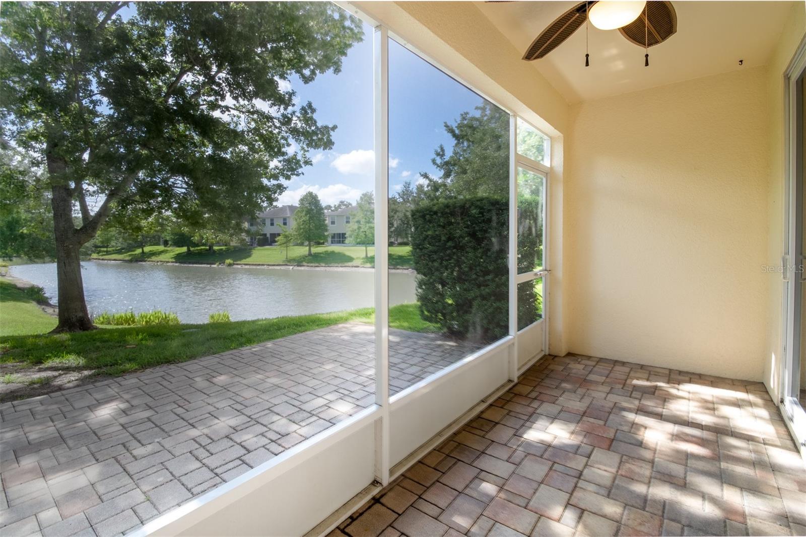 403 HARBOR RIDGE DR — photo 2