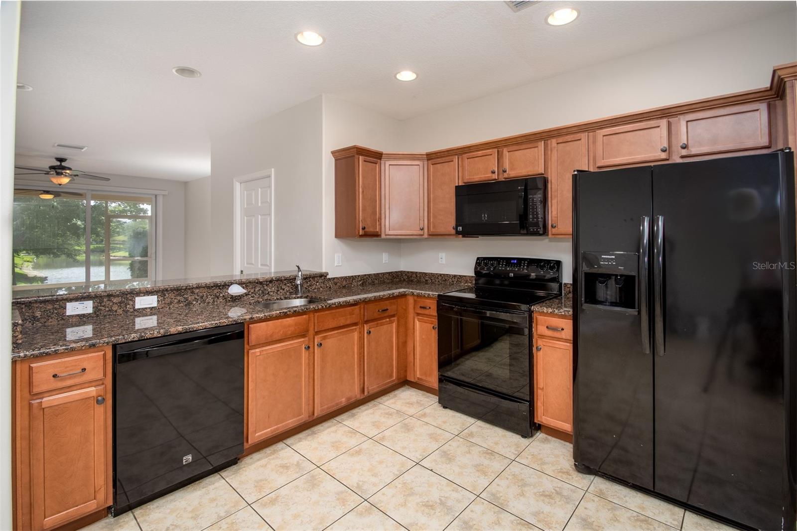 403 HARBOR RIDGE DR — photo 4