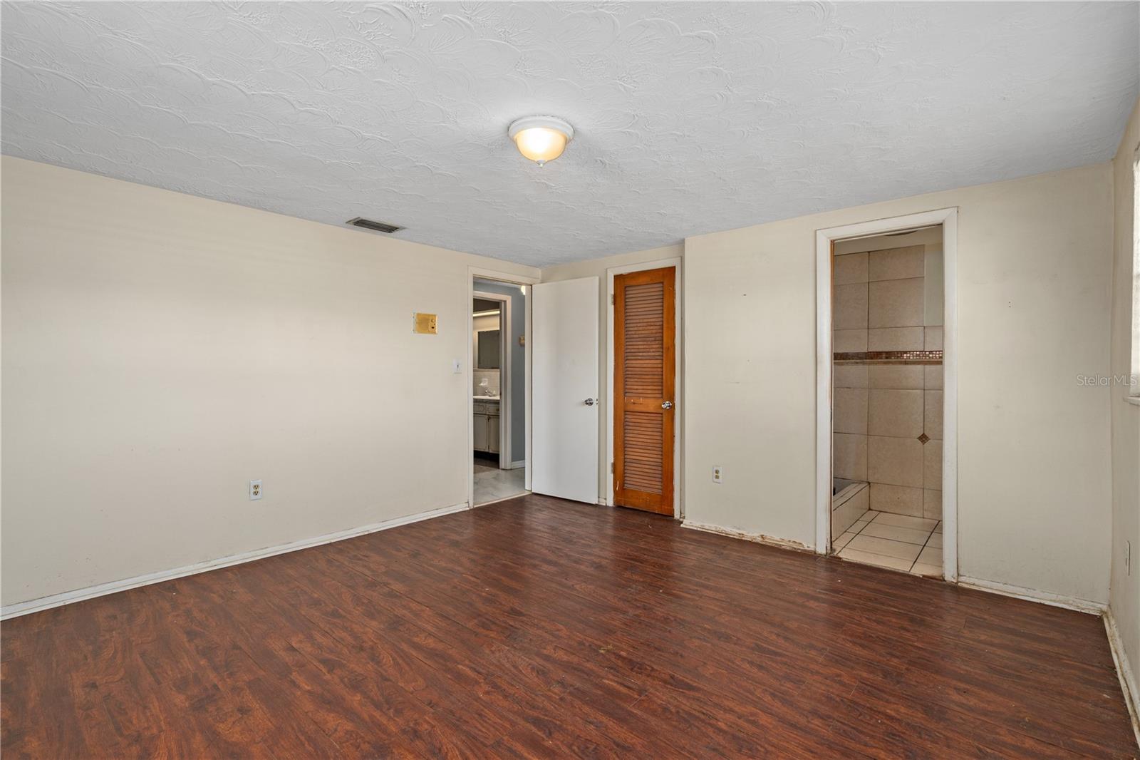 4934 DAPHNE ST — photo 19