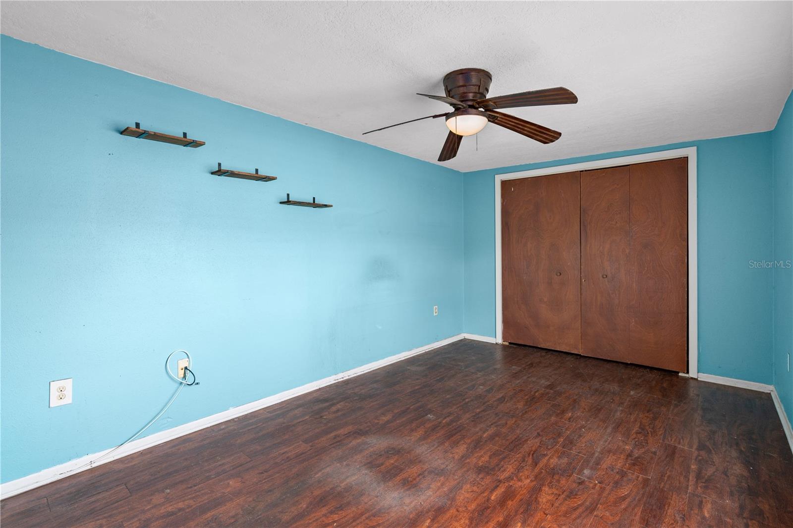 4934 DAPHNE ST — photo 22