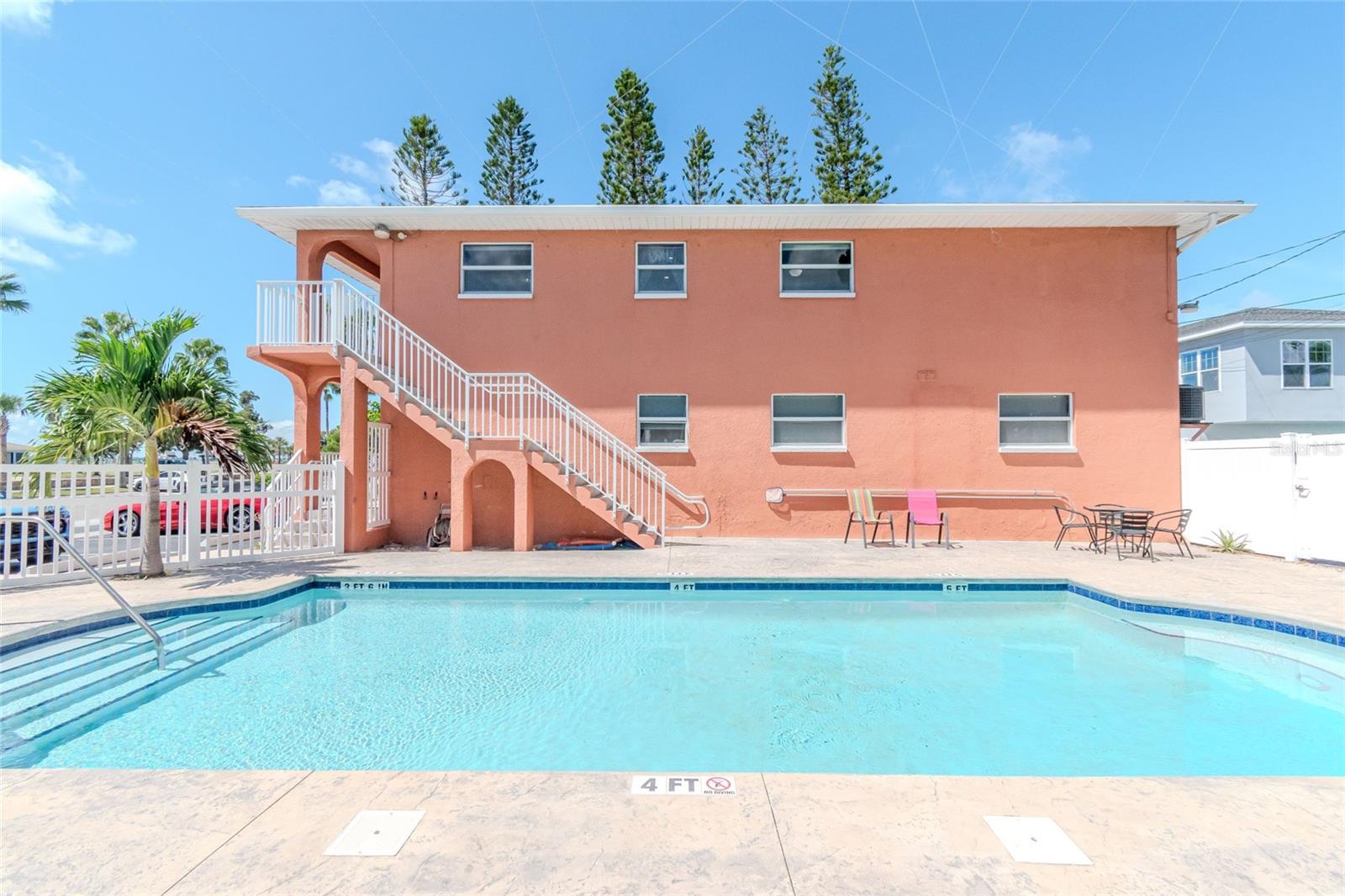 5605 SHORE BLVD S #1B — photo 33