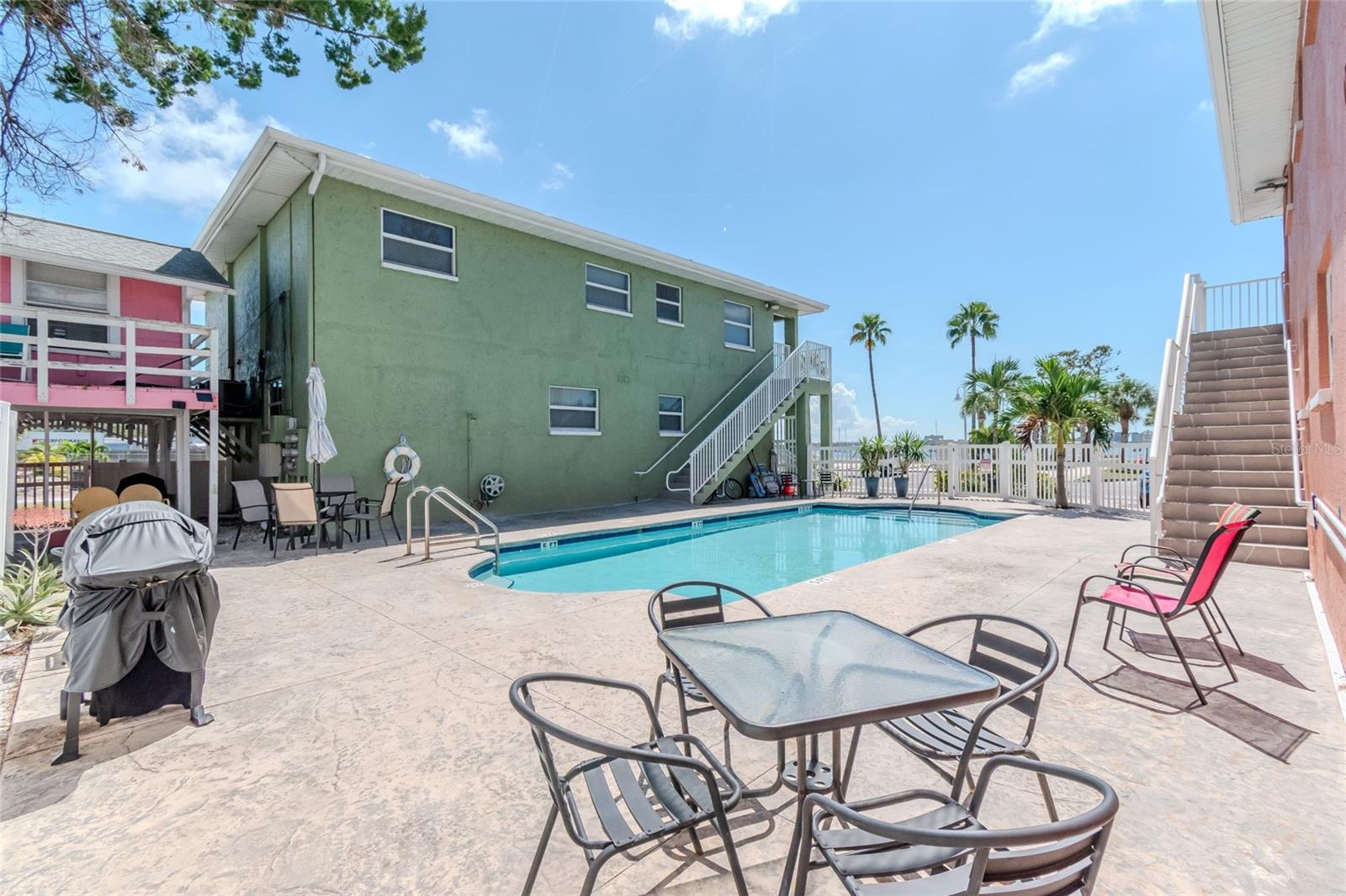 5605 SHORE BLVD S #1B — photo 31