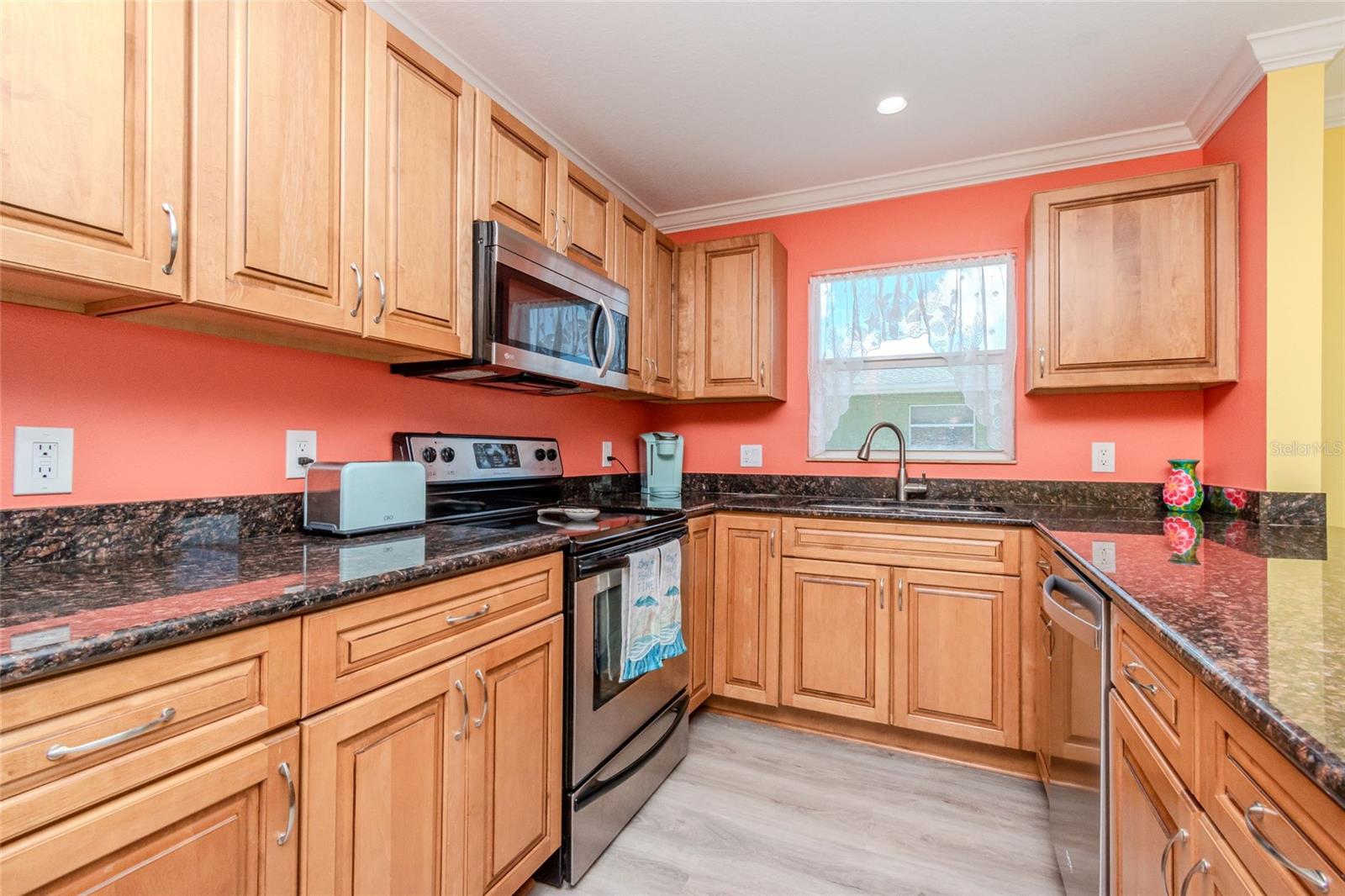 5605 SHORE BLVD S #1B — photo 13