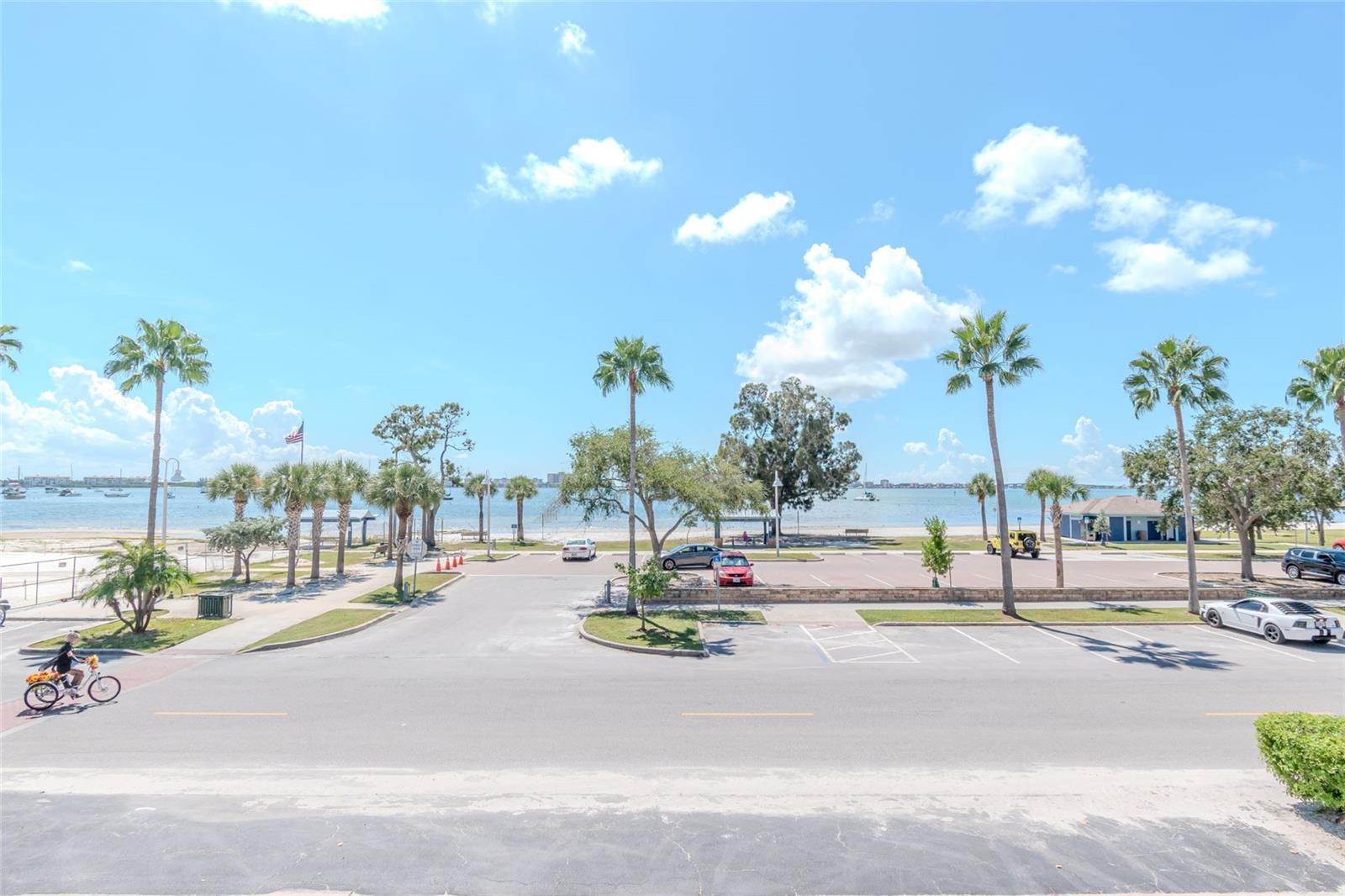 5605 SHORE BLVD S #1B — photo 5