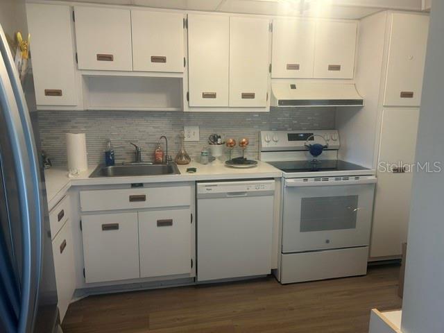 7461 W COUNTRY CLUB DR N #402 — photo 3