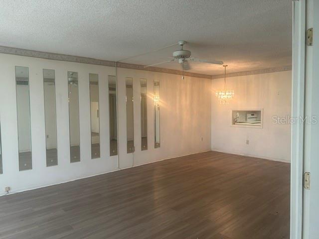 7461 W COUNTRY CLUB DR N #402 — photo 8