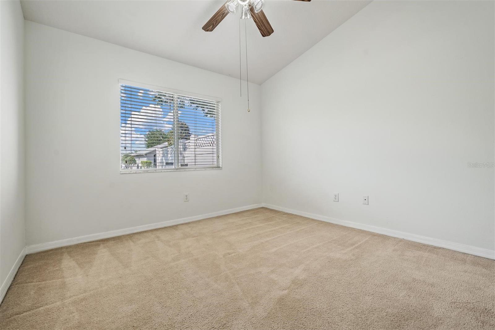 4940 WOODMERE RD — photo 12
