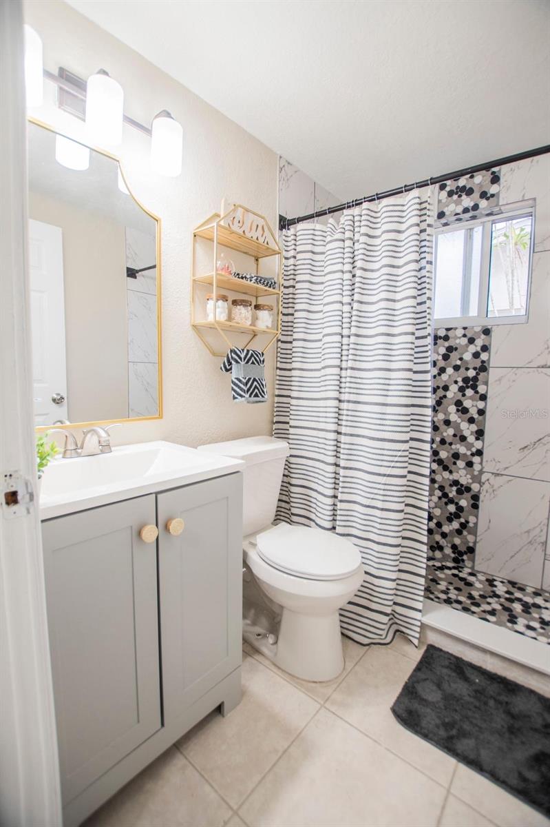 4615 LORDS AVE — photo 8