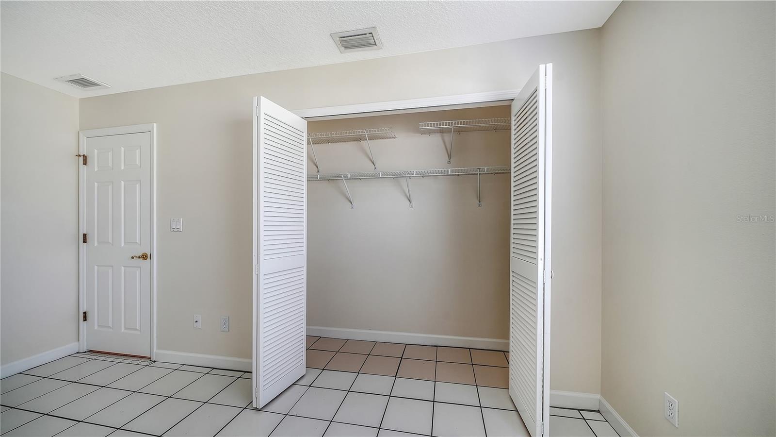 3826 BEEBER ST — photo 25