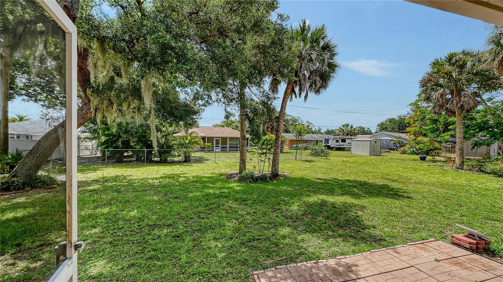 3826 BEEBER ST — photo 31