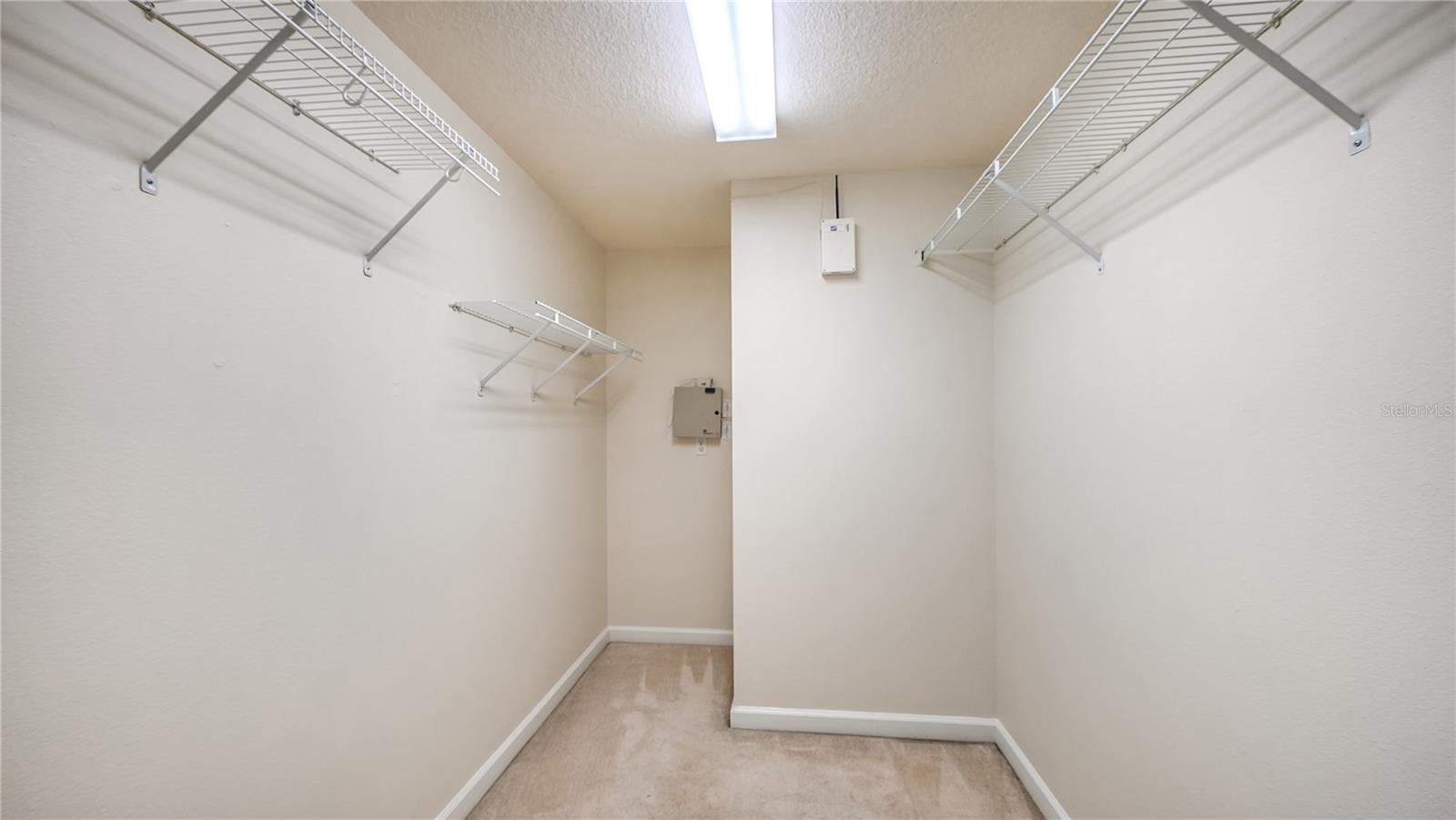 3826 BEEBER ST — photo 18