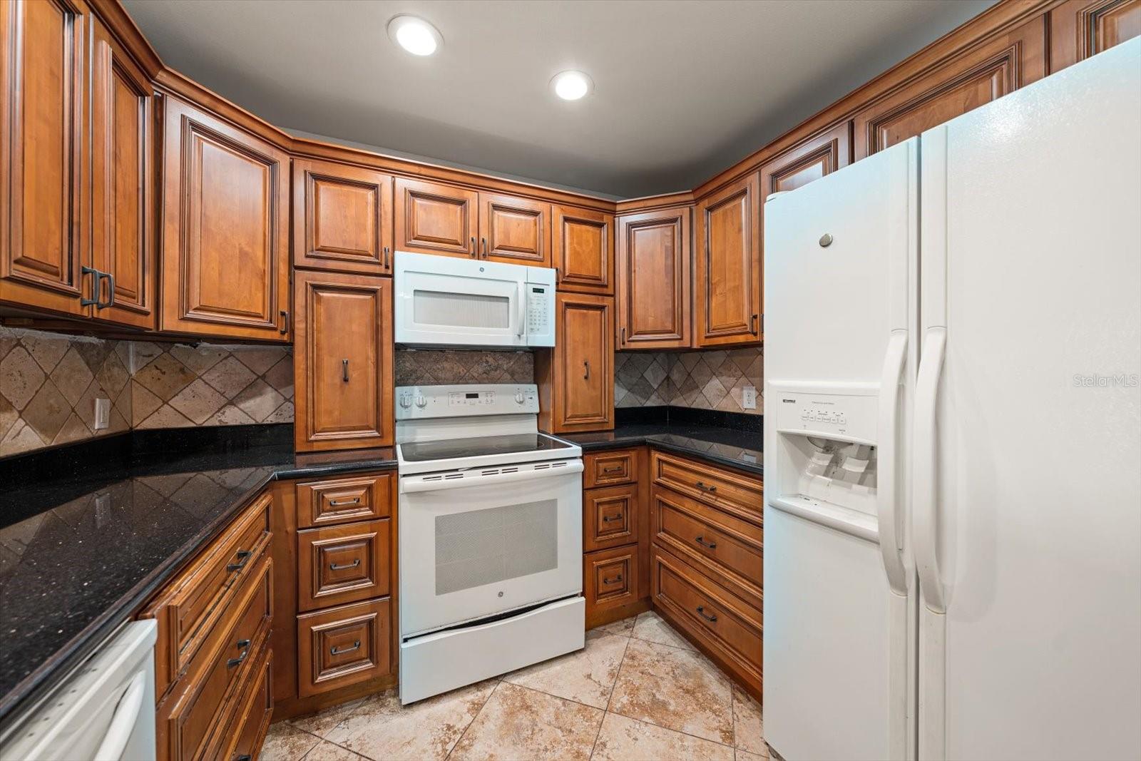 100 BLUFF VIEW DR #506C — photo 7