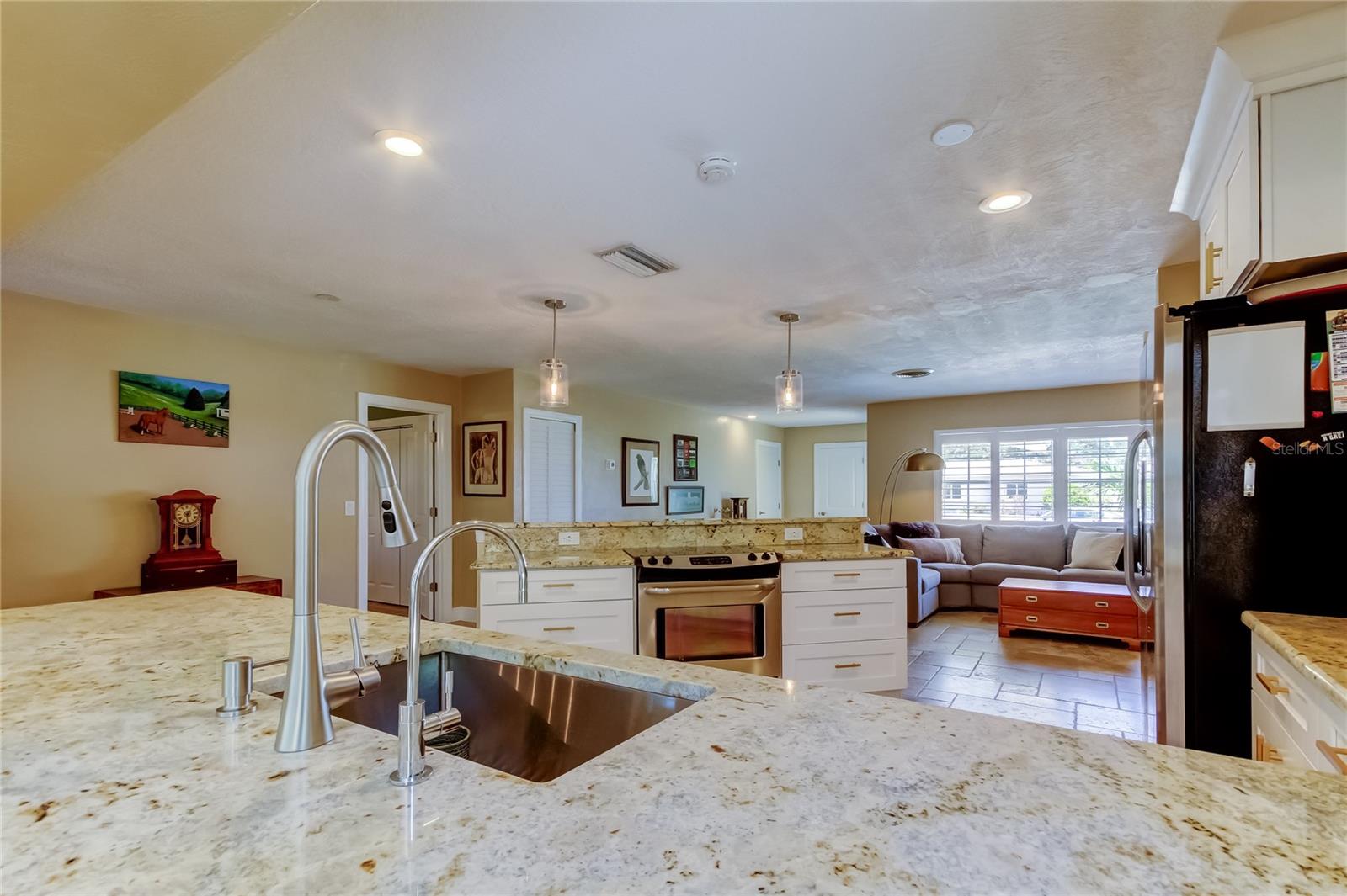 4174 14TH LN NE — photo 44