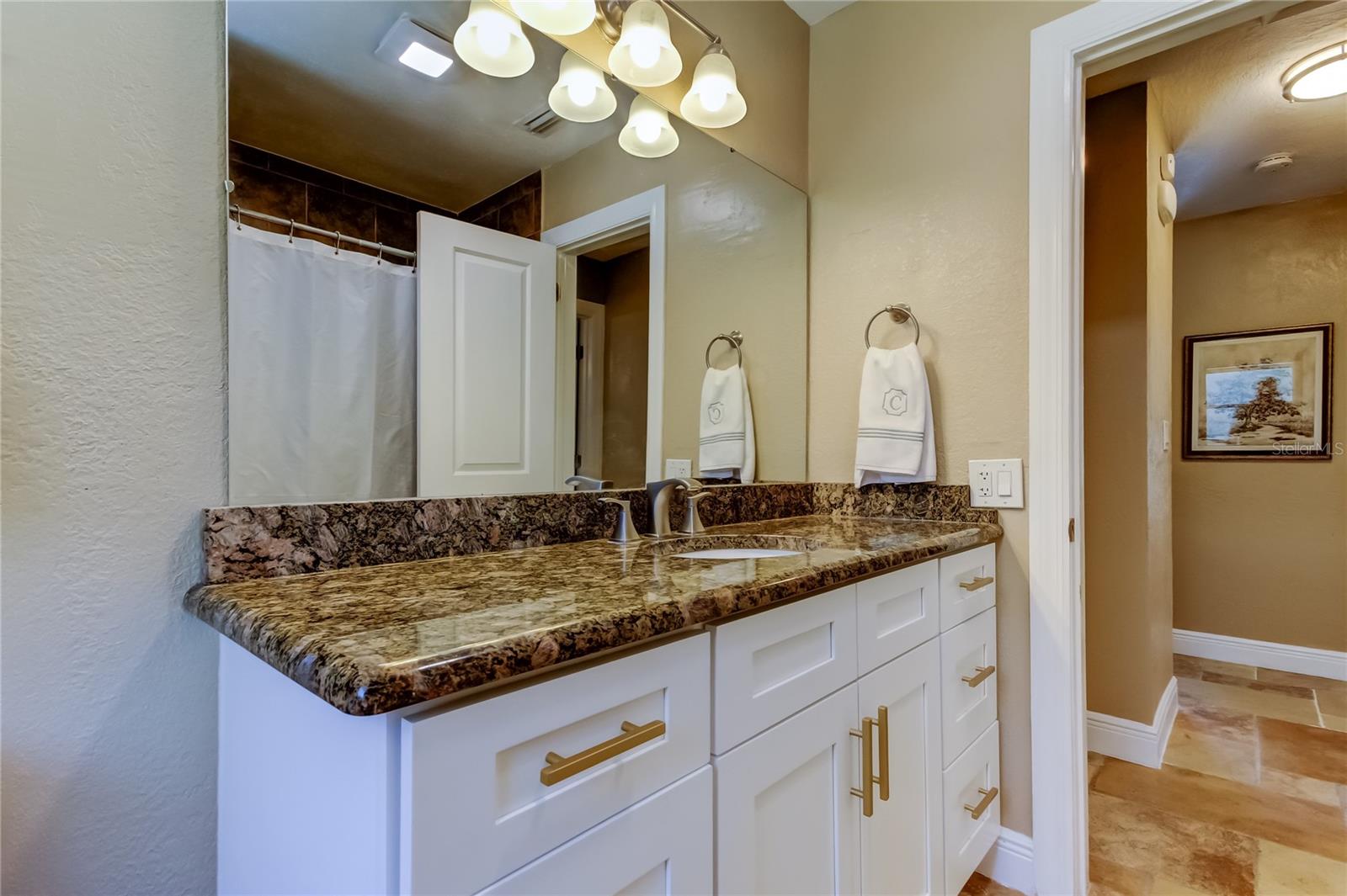 4174 14TH LN NE — photo 9