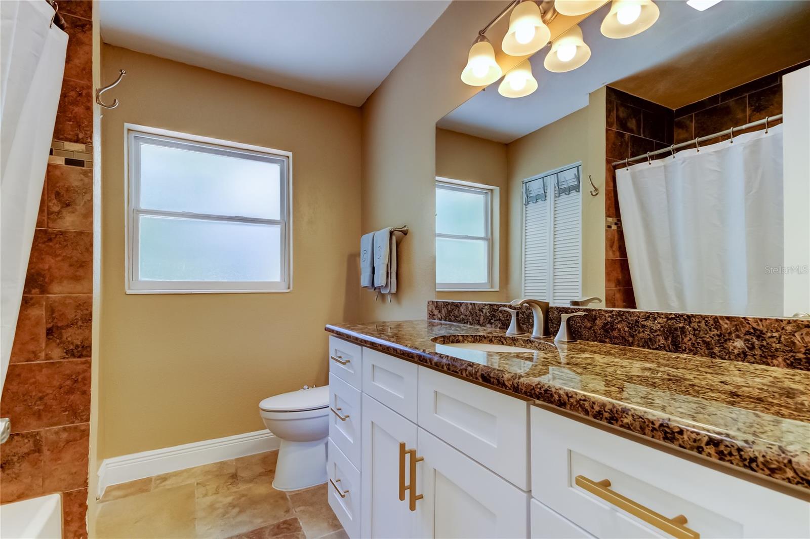 4174 14TH LN NE — photo 7