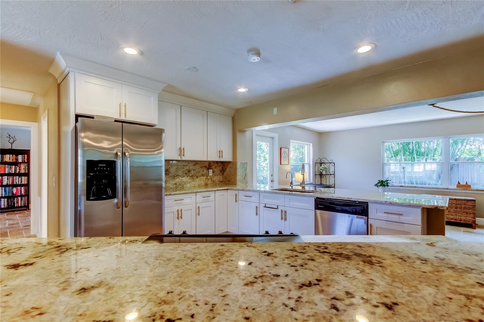 4174 14TH LN NE — photo 30
