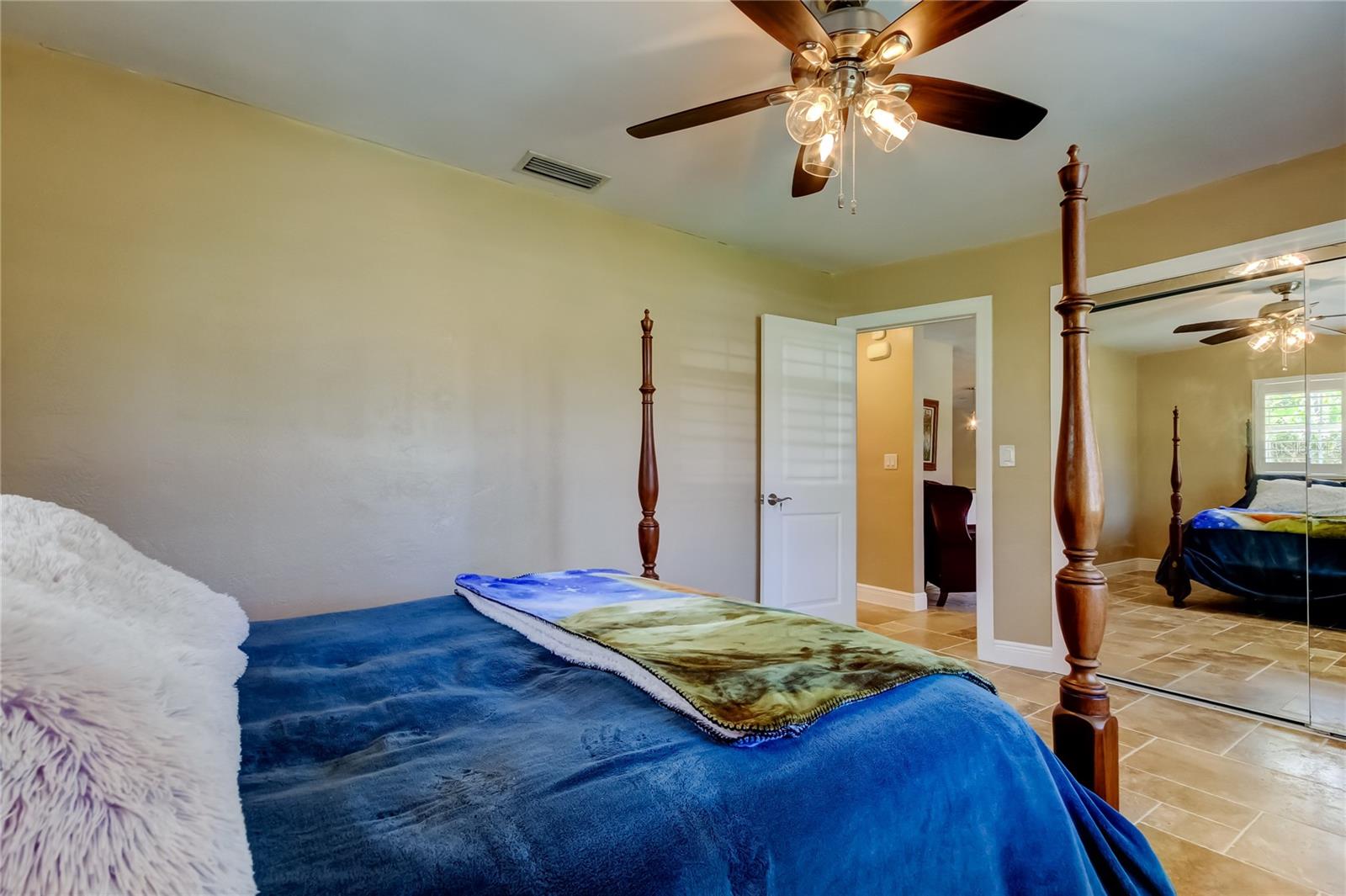 4174 14TH LN NE — photo 5
