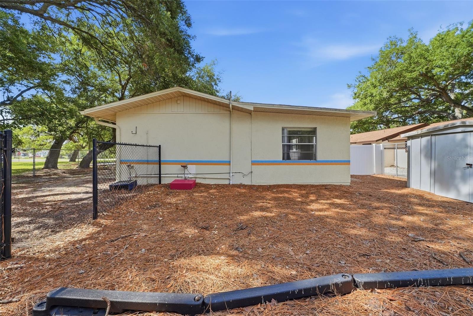 2886 WHITNEY RD — photo 32