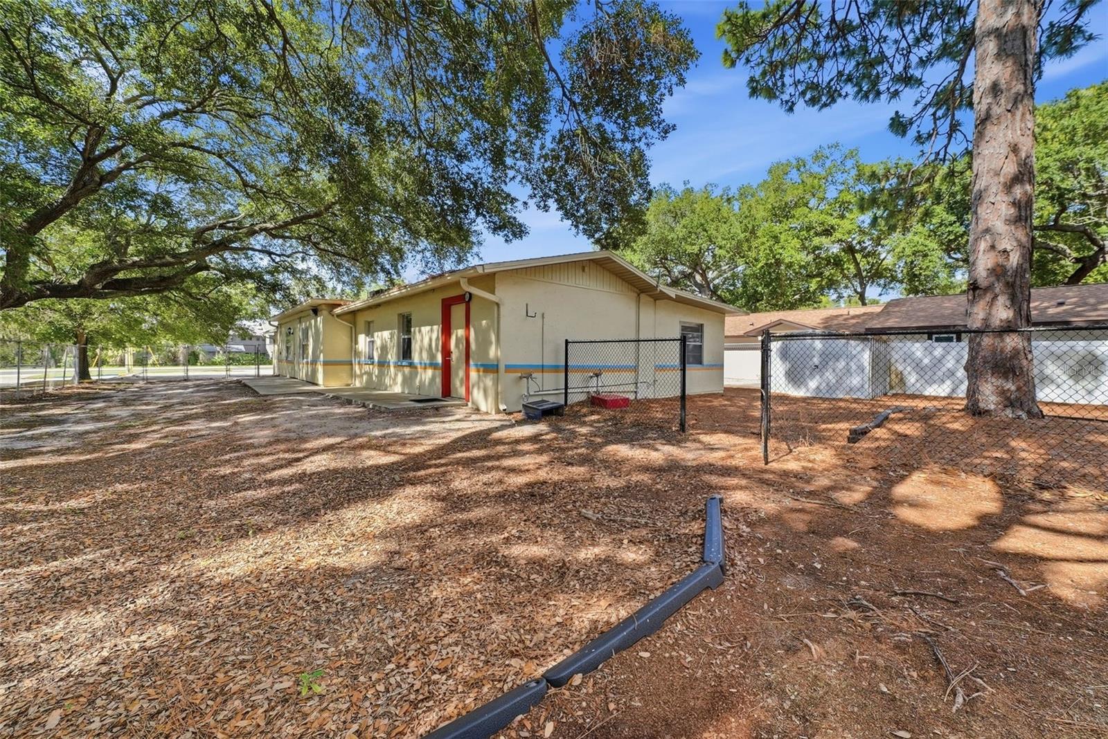 2886 WHITNEY RD — photo 31
