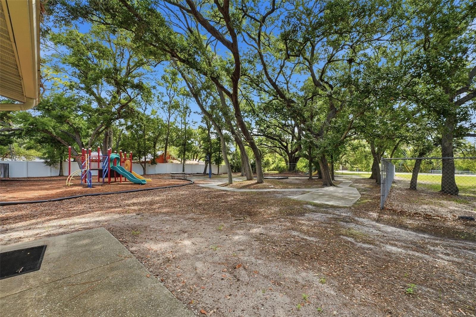 2886 WHITNEY RD — photo 37