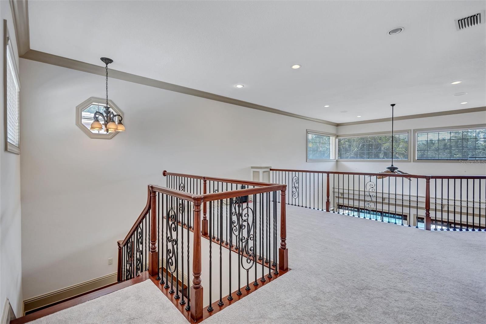 1045 FOX CREEK DR — photo 60
