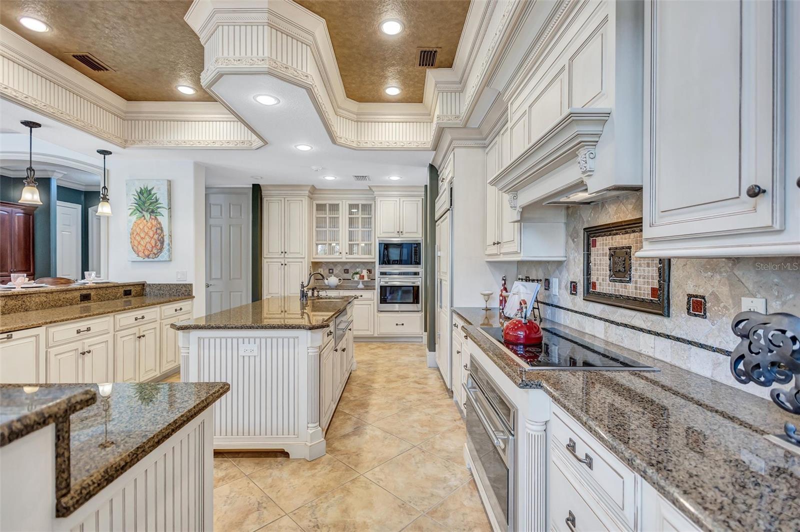 1045 FOX CREEK DR — photo 43