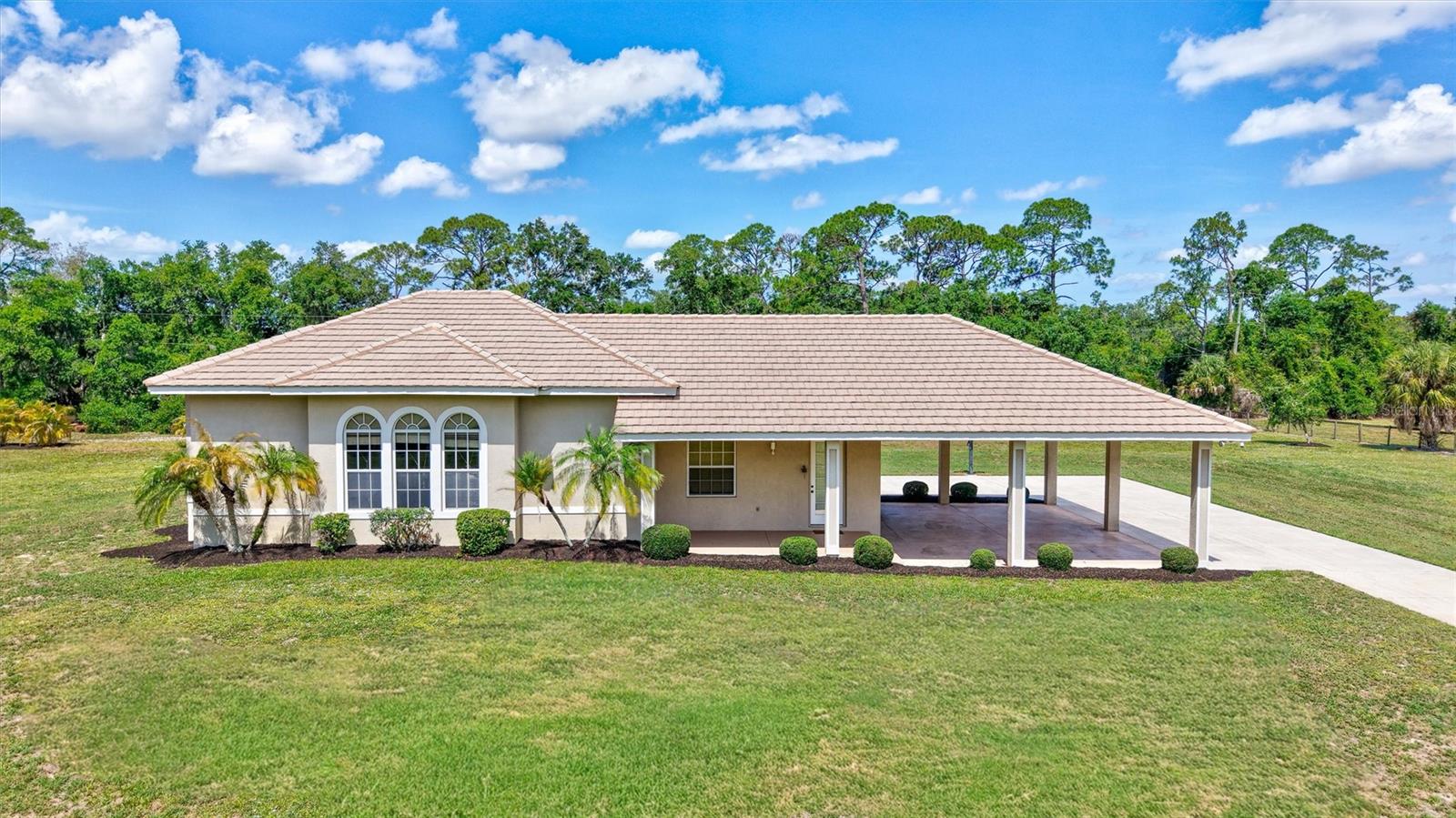 1045 FOX CREEK DR — photo 16