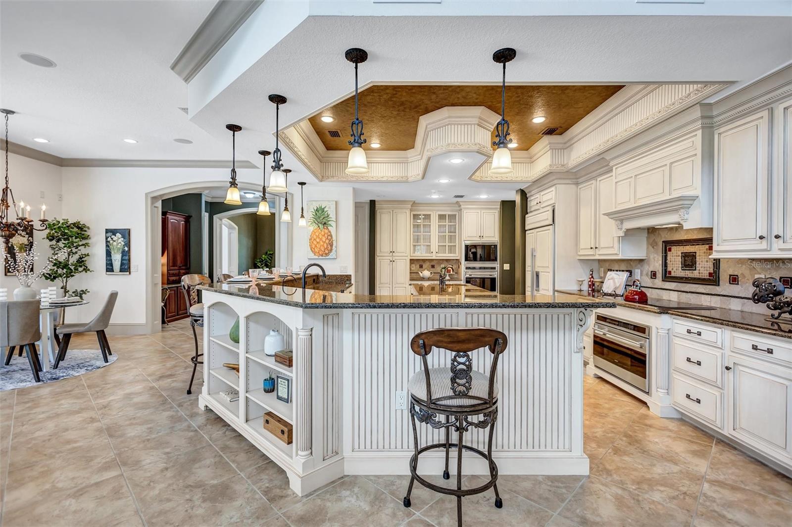 1045 FOX CREEK DR — photo 41