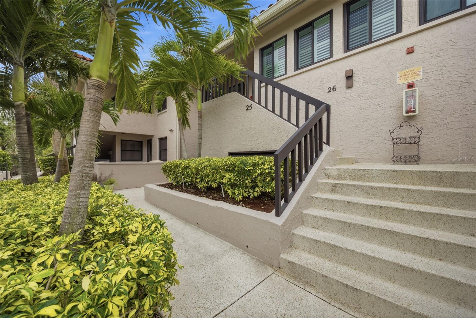 1802 MARINER DR E #25 — photo 3
