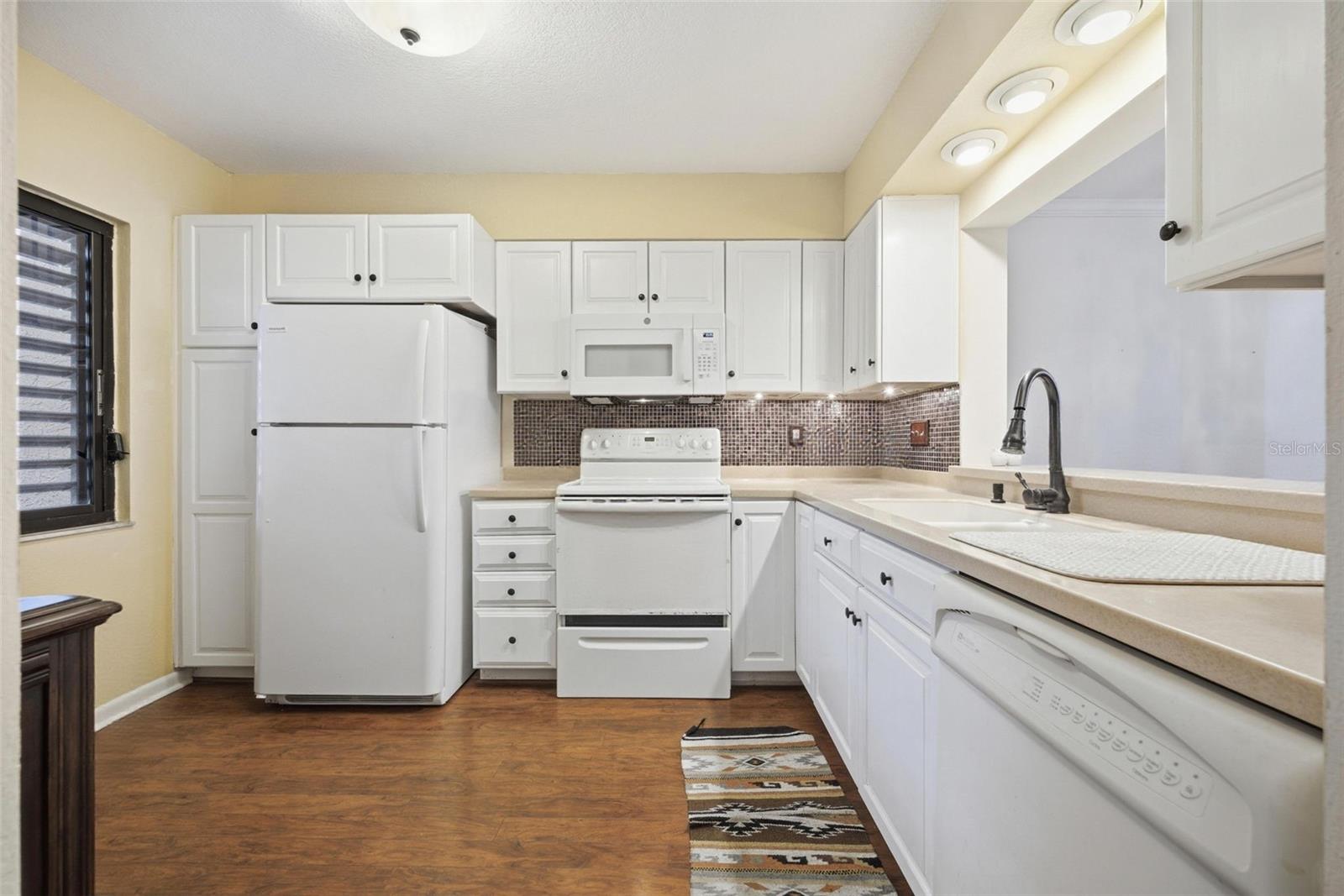 1802 MARINER DR E #25 — photo 5