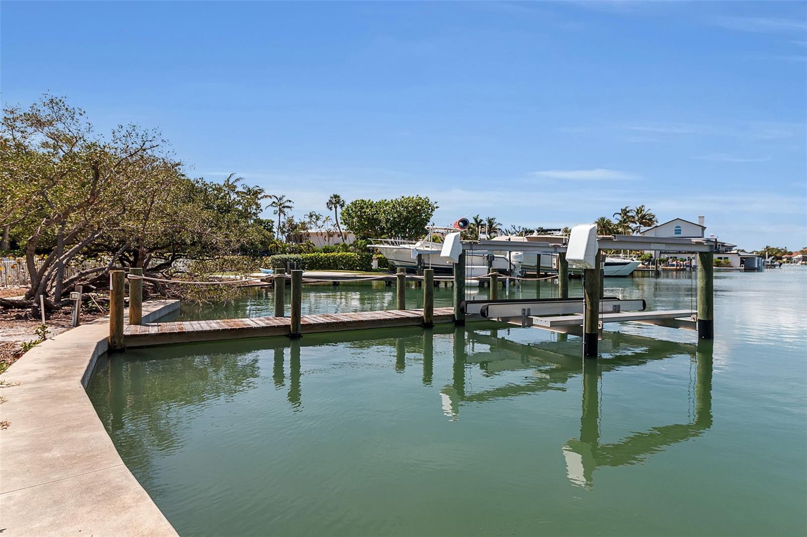 0 ROBERTS POINT RD — photo 4
