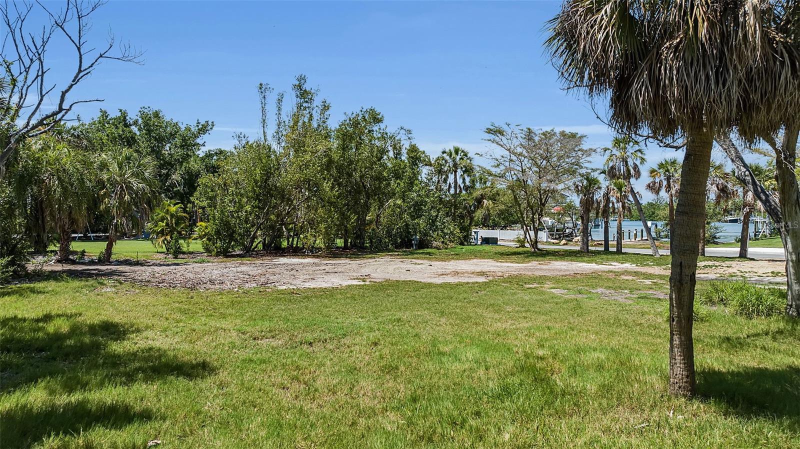 0 ROBERTS POINT RD — photo 8