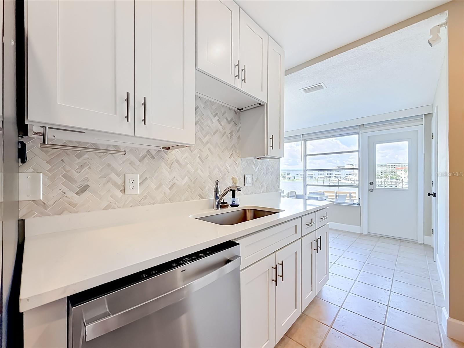 5925 SHORE BLVD S #107 — photo 14