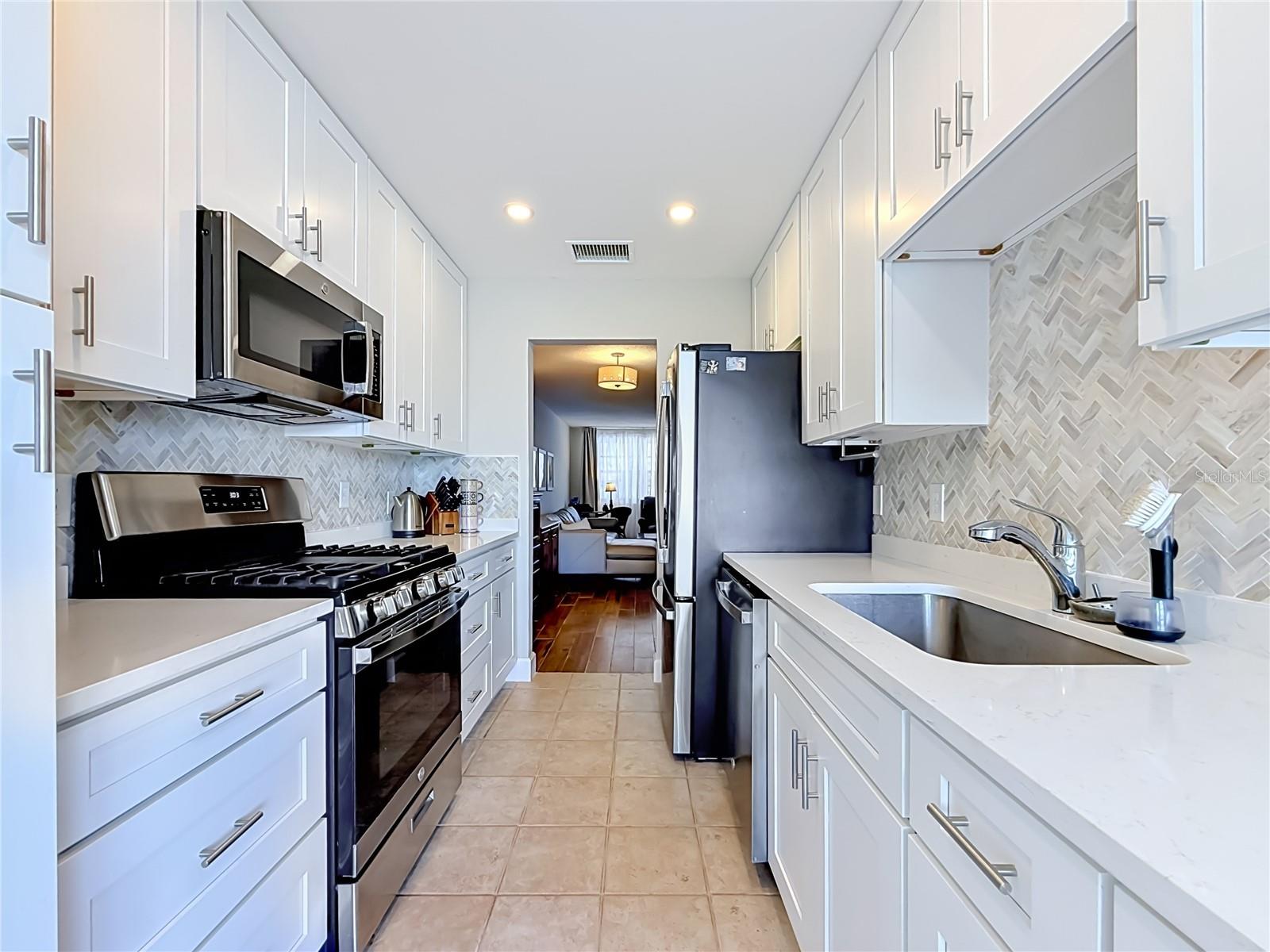 5925 SHORE BLVD S #107 — photo 10